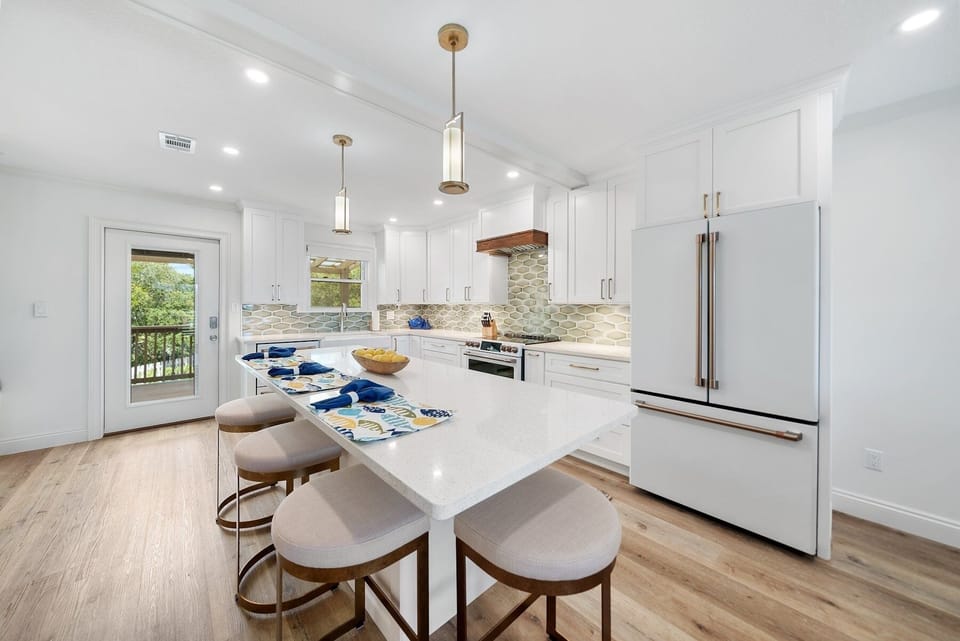 Townhome, 2 Bedrooms | Private kitchen | Coffee/tea maker, fridge, oven, toaster