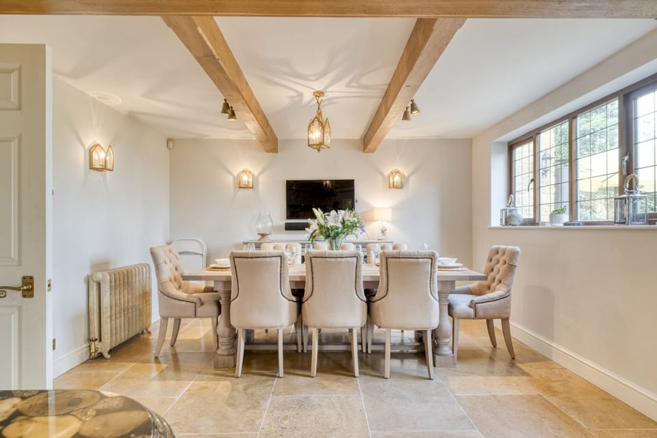 Maple House - StayCotswold