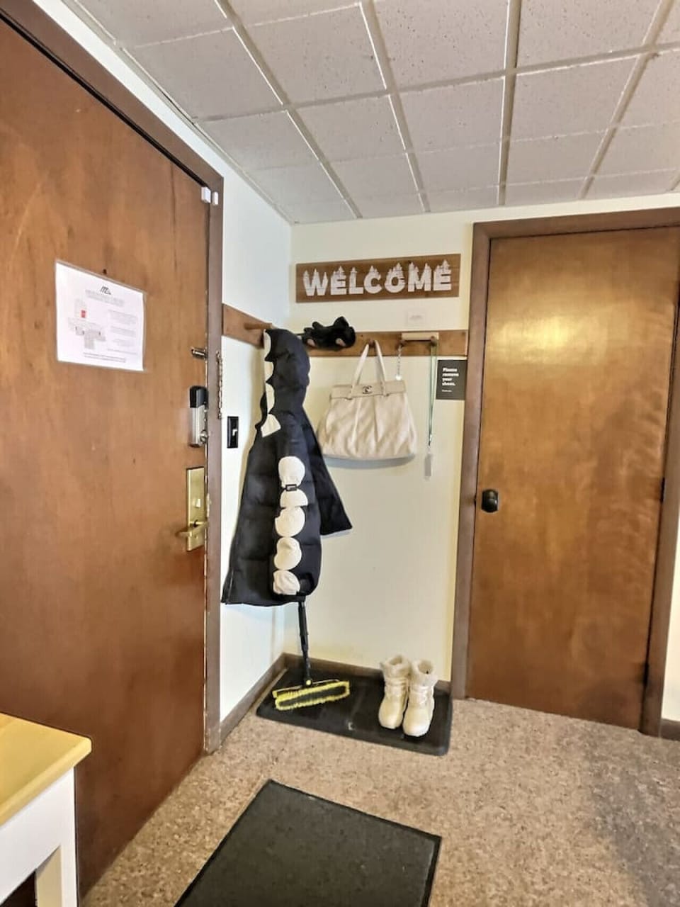 Entryway with plenty of storage for all your coats and shoes.