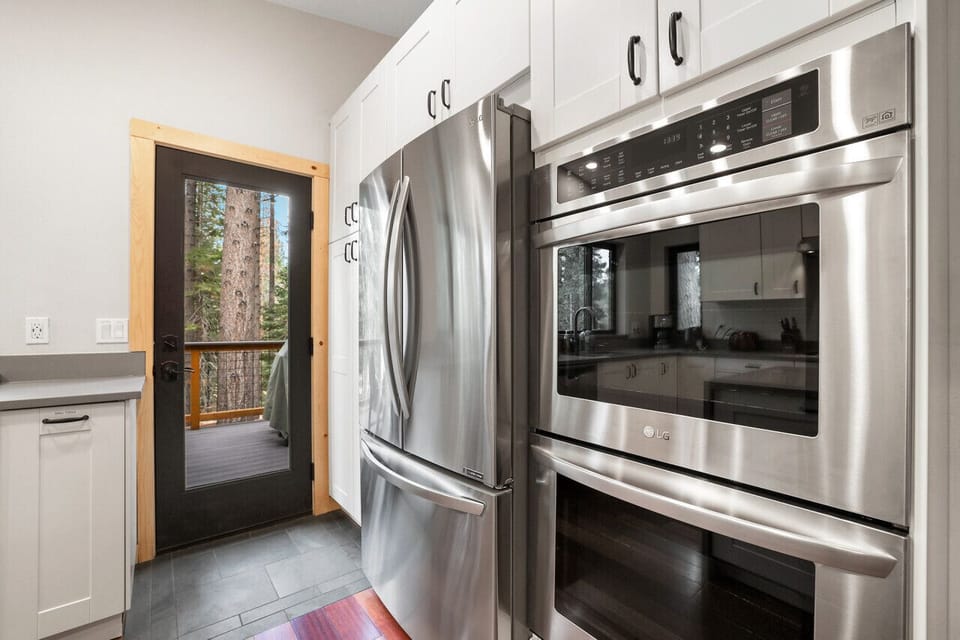 Stainless steel appliances and double gas oven