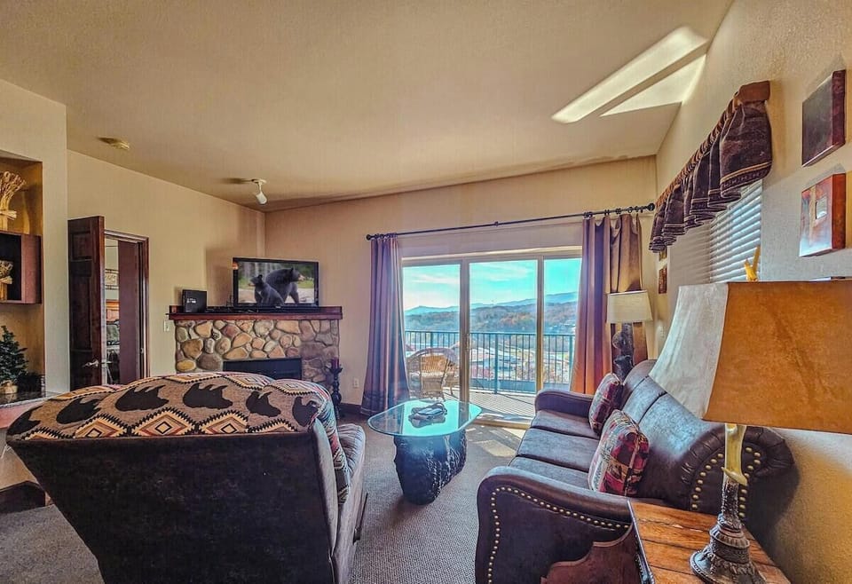 410-big-bear-way-pigeon-forge-tn-unit-3001-buildingphoto-14