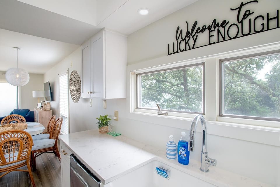 Townhome, 4 Bedrooms | Private kitchen | Coffee/tea maker, fridge, oven, toaster