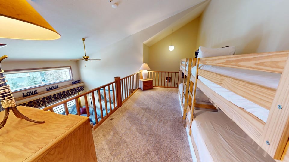 3rd Loft with 2 Twin Bunks and 1 Twin Trundle - 3rd Loft with 2 Twin Bunks and 1 Twin Trundle