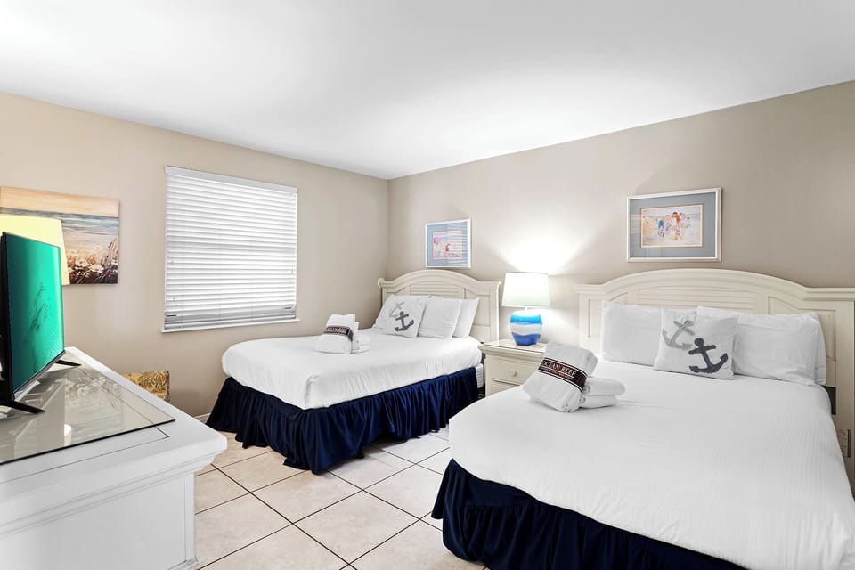 Gulfside 1302 Guest Bedroom