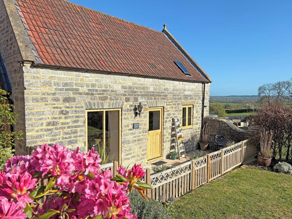 The Chapel Barn and patio area | Chapel Barn - Pedwell Hill, Ashcott, near Bridgwater