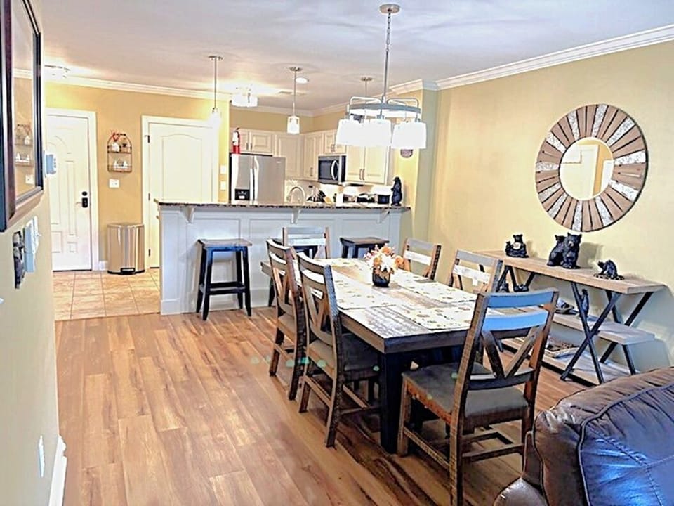 Dining room & Kitchen