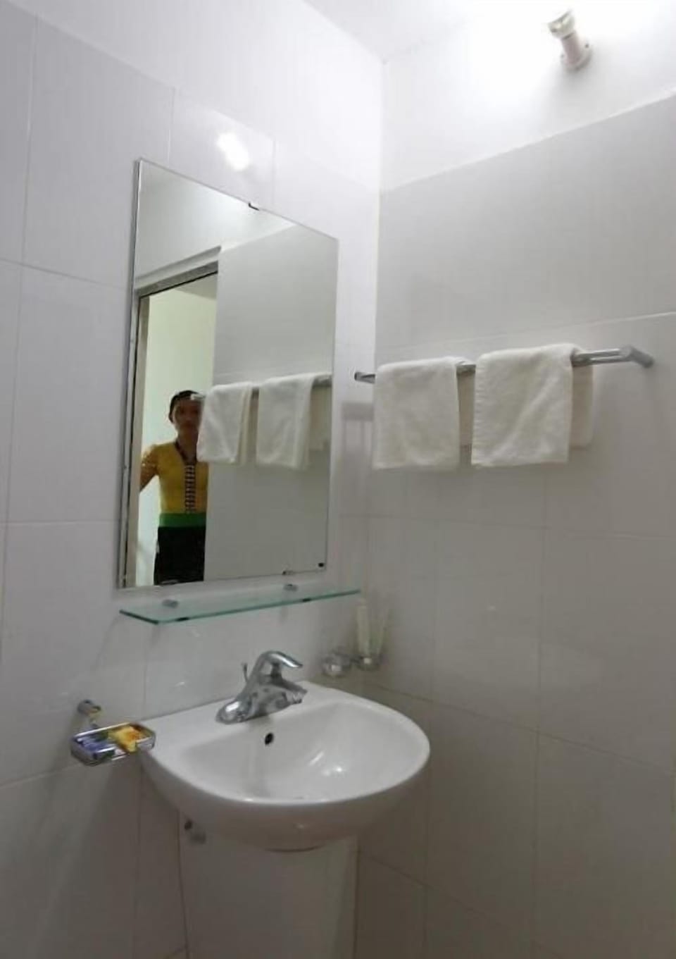 Standard Room | Bathroom