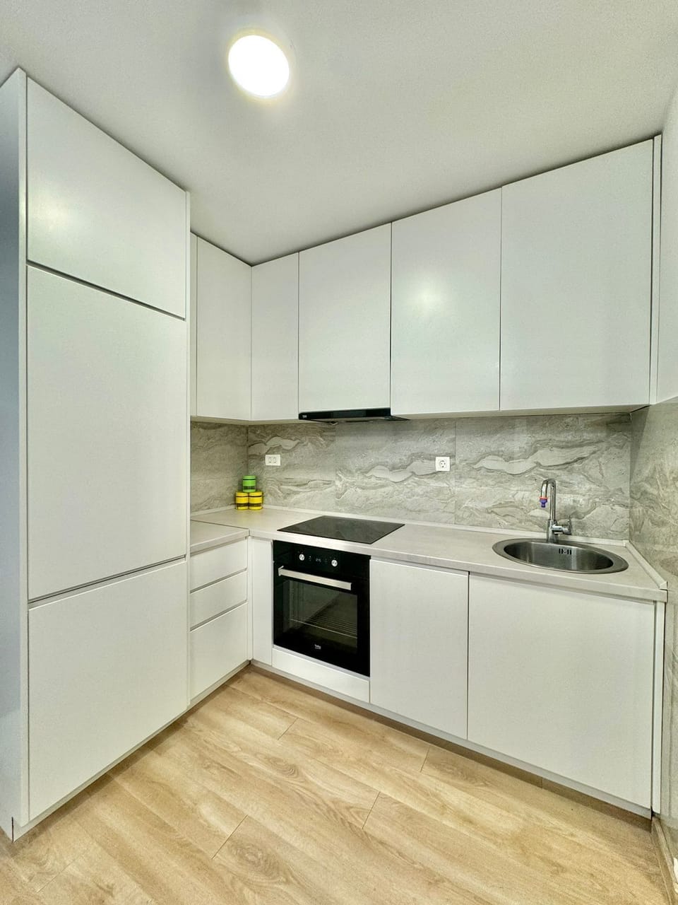 Family Apartment, Garden View | Private kitchen | Fridge, oven, stovetop, dishwasher