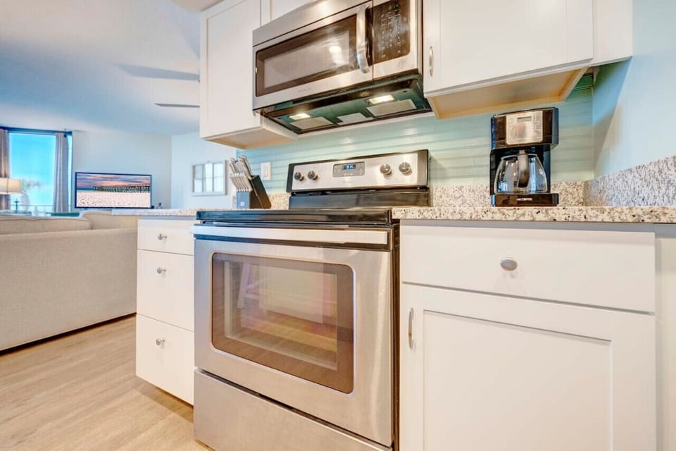 Well Equipped Kitchen!