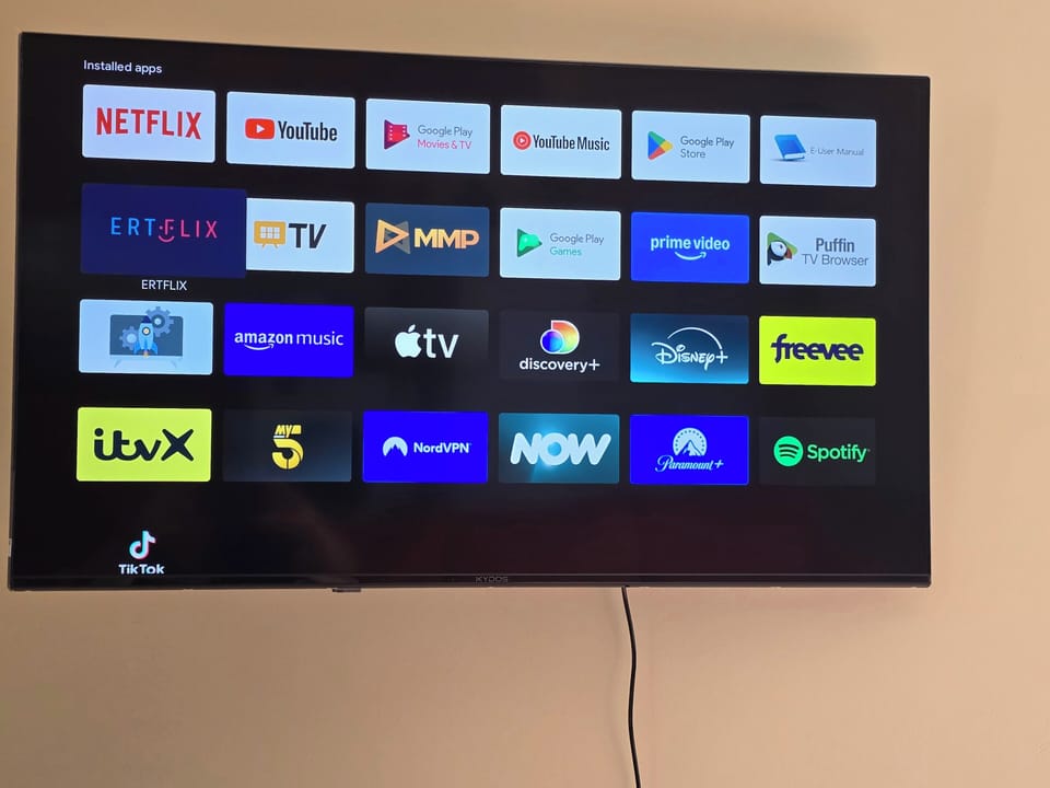 Villa | Television