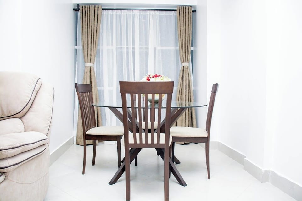 Executive Studio Suite | Living area