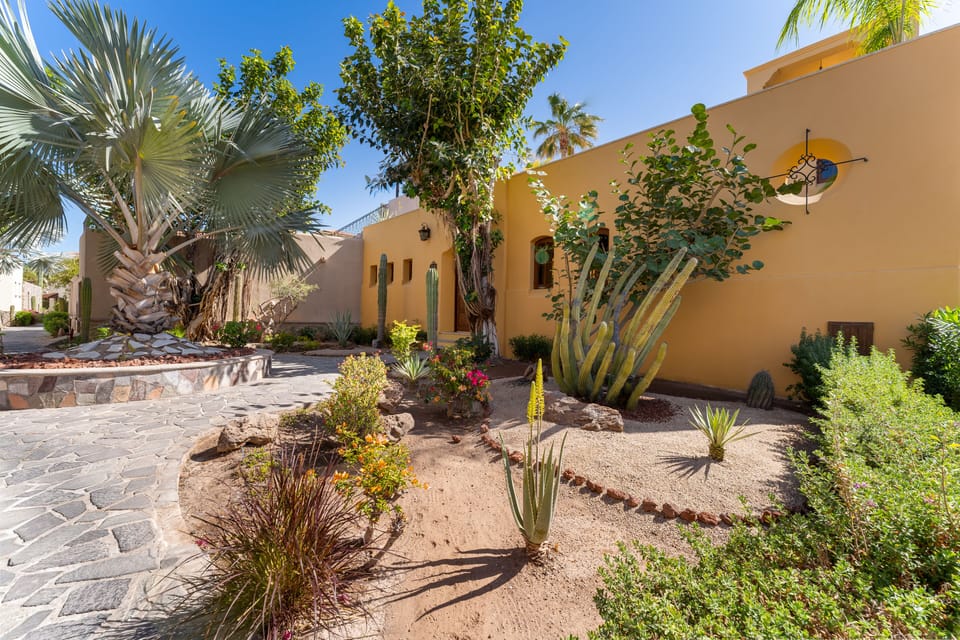 3 Bed 3.5  Bathroom steps from the beach