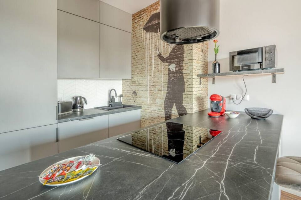 Fully Equipped Kitchen with Microwave and Coffee Machine | Book Now with RENTUJEMY