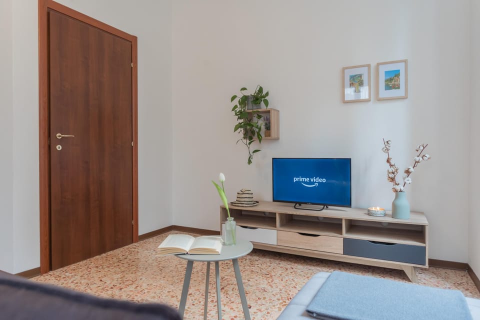 House | 1 bedroom