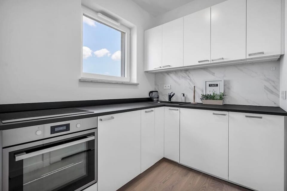 Compact Kitchen with Useful Appliances | Book Now with RENTUJEMY