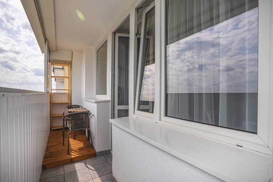 Private Furnished Balcony | Book Now with RENTUJEMY