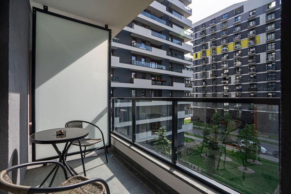 Private and Furnished Balcony | Book Now with RENTUJEMY