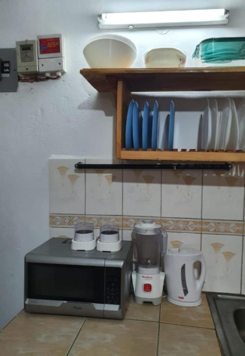 Superior Villa, 3 Bedrooms | Private kitchen | Microwave, dining tables