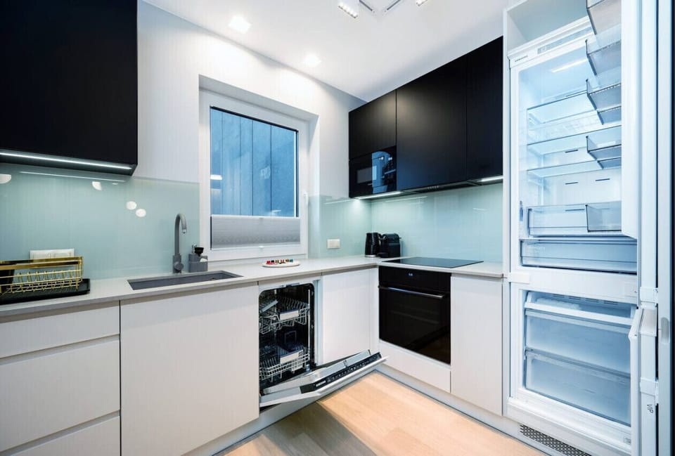 Fully Equipped Kitchen | Book Now with RENTUJEMY
