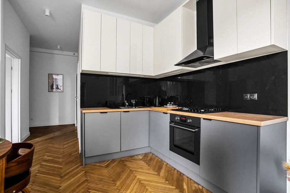 Fully Equipped Kitchen | Book Now with RENTUJEMY