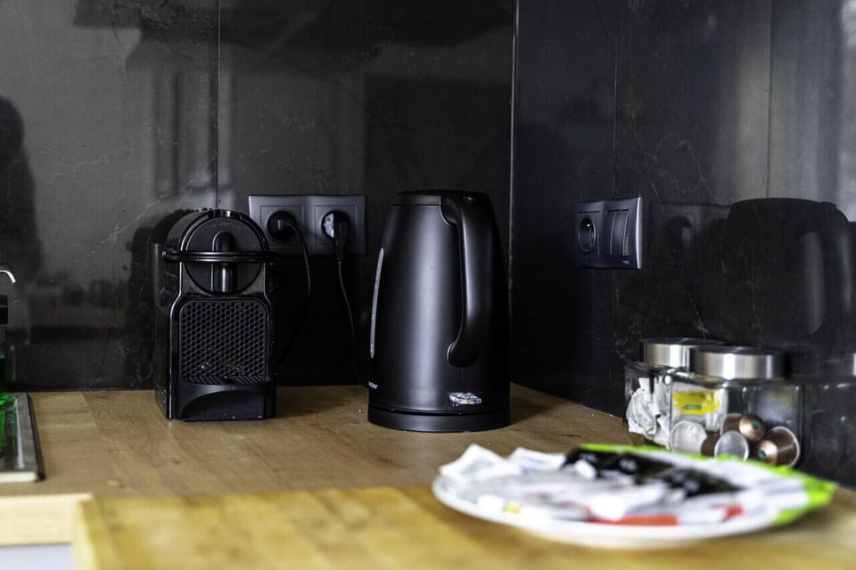 Fully Equipped Kitchen | Book Now with RENTUJEMY