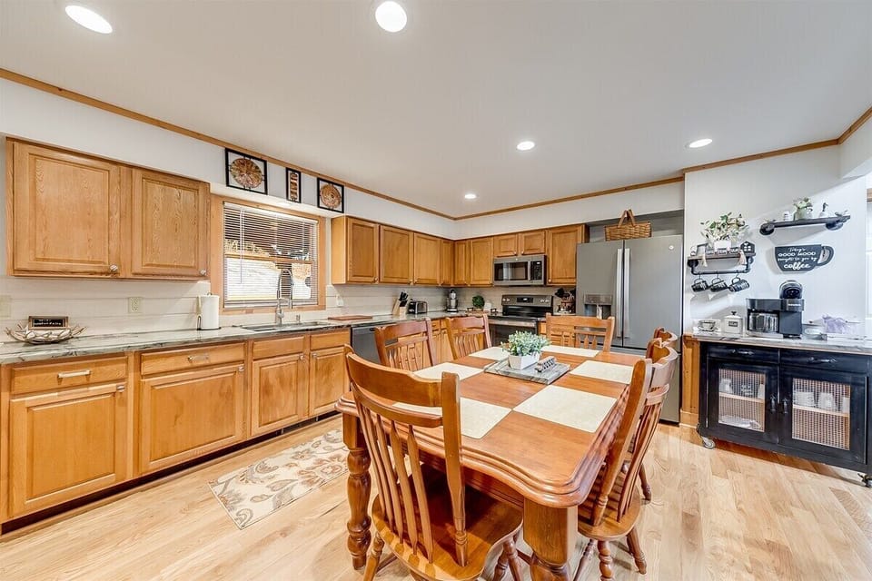 Spacious kitchen