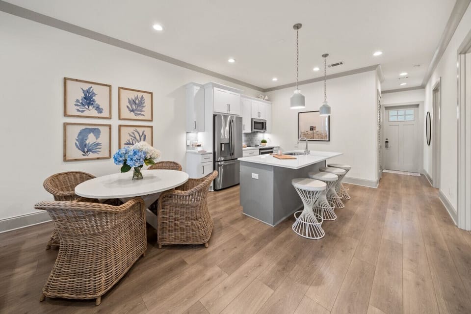 Dining area seats for off kitchen