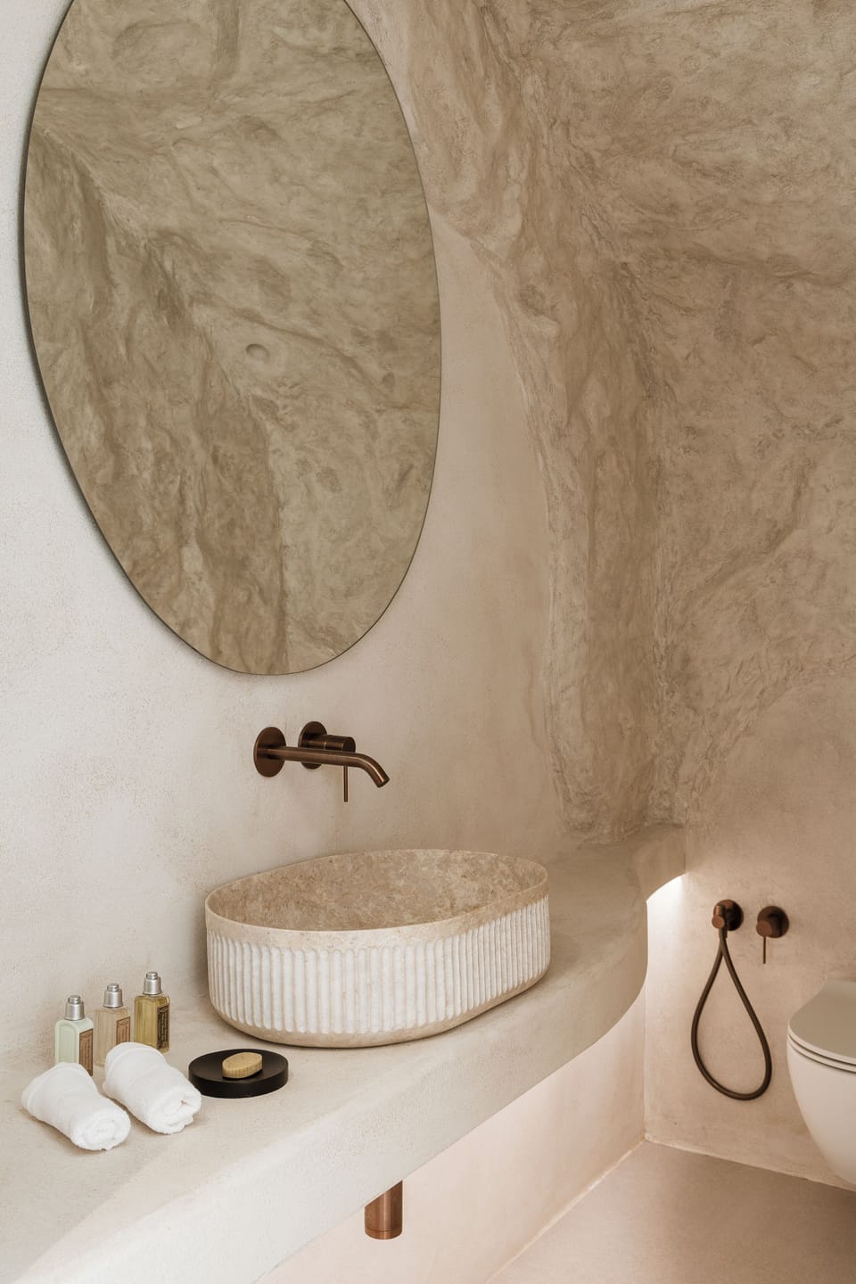 Cave Suite Caldera View with Private Pool | Bathroom | Shower, rainfall showerhead, hair dryer, bathrobes