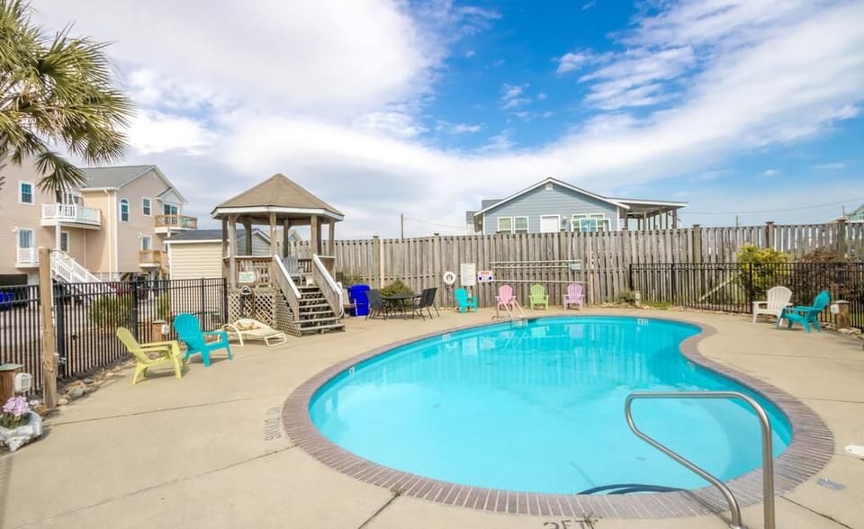 Community Pool for Calinda Cay