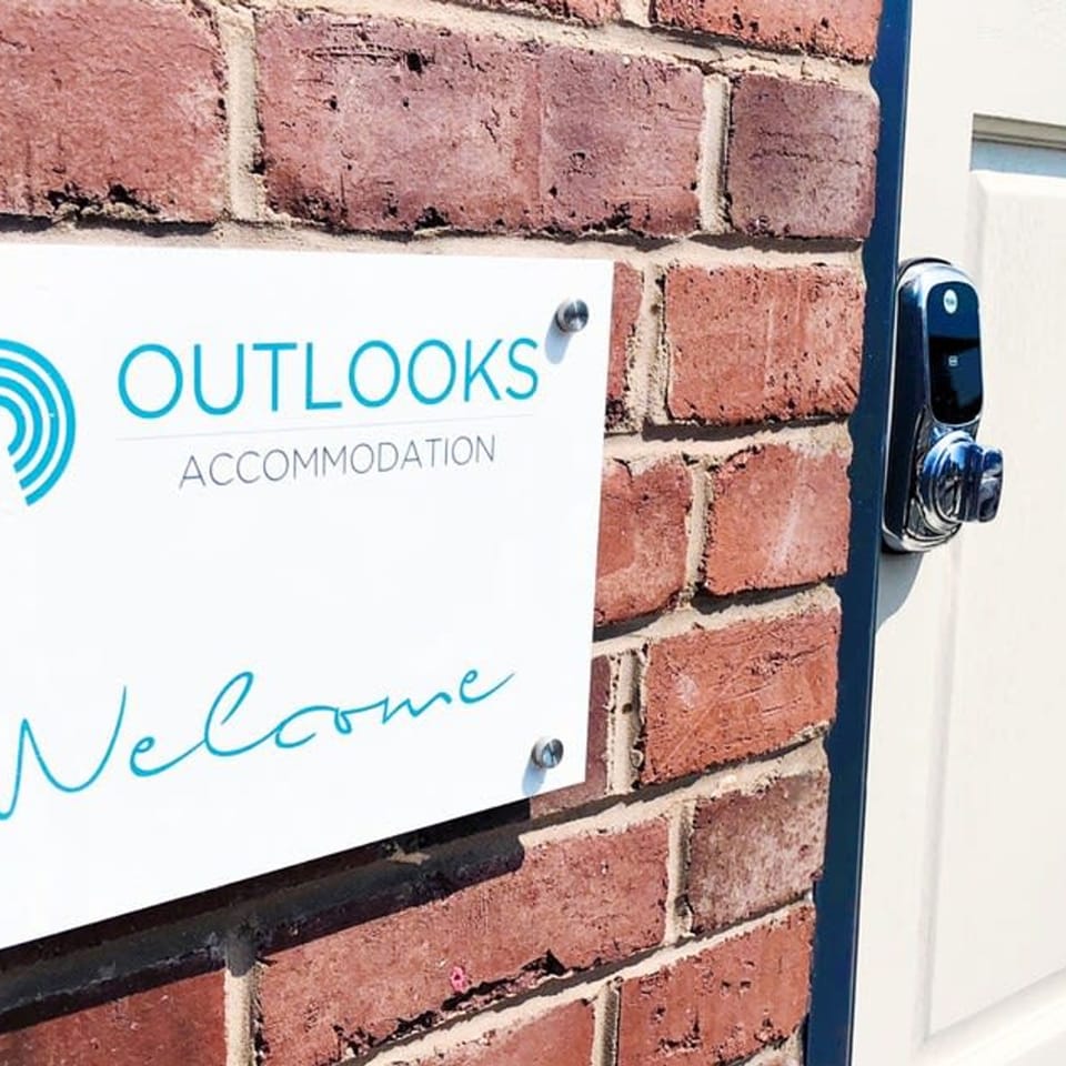 Apartment | 5 bedrooms, iron/ironing board, Internet