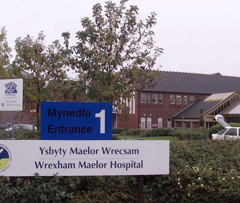 Apartment | 1 bedroom, desk, iron/ironing board, Internet