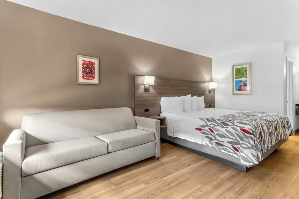 Premium bedding, memory foam beds, desk, blackout drapes