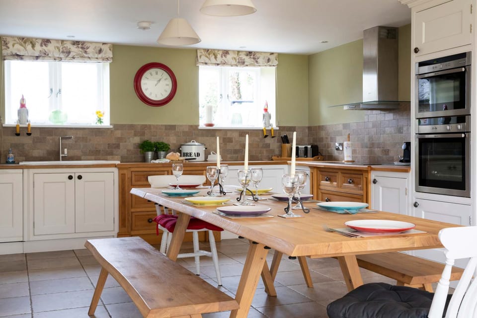 House | 5 bedrooms, Internet