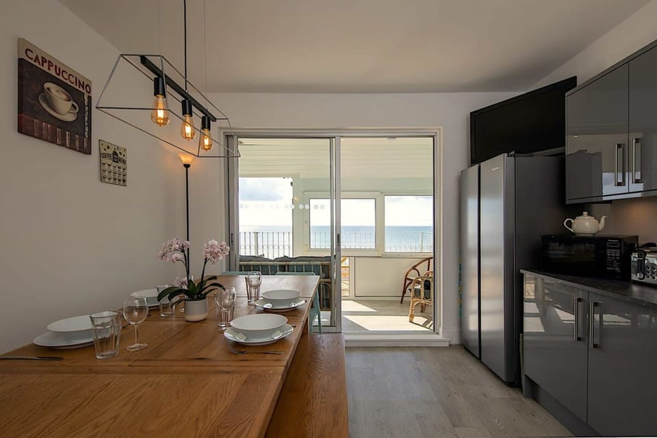 Apartment | 6 bedrooms, iron/ironing board, Internet