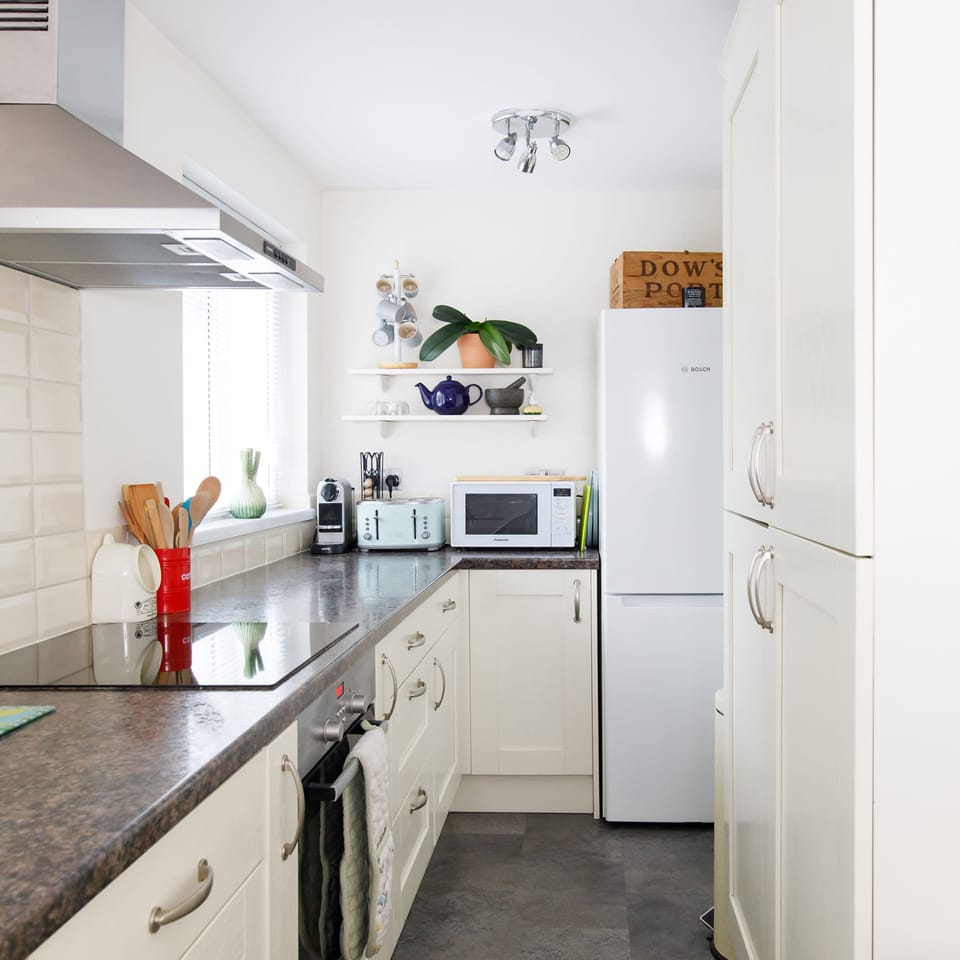 House | 3 bedrooms, iron/ironing board, Internet