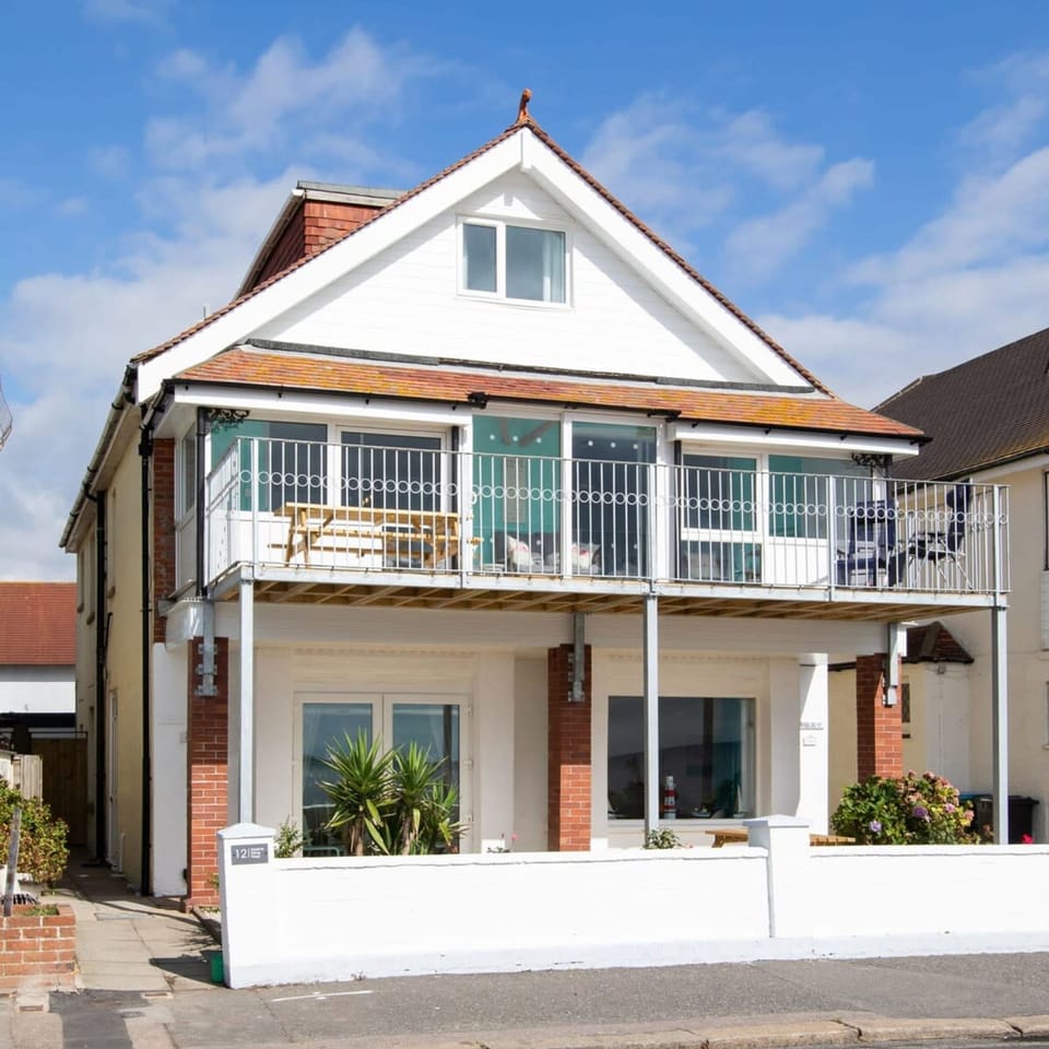 Apartment | 4 bedrooms, iron/ironing board, Internet