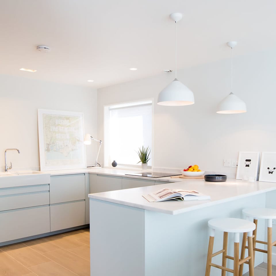 House | 4 bedrooms, desk, iron/ironing board, Internet