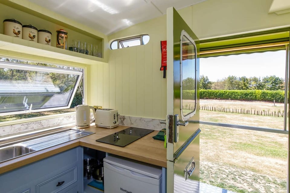 House | 1 bedroom