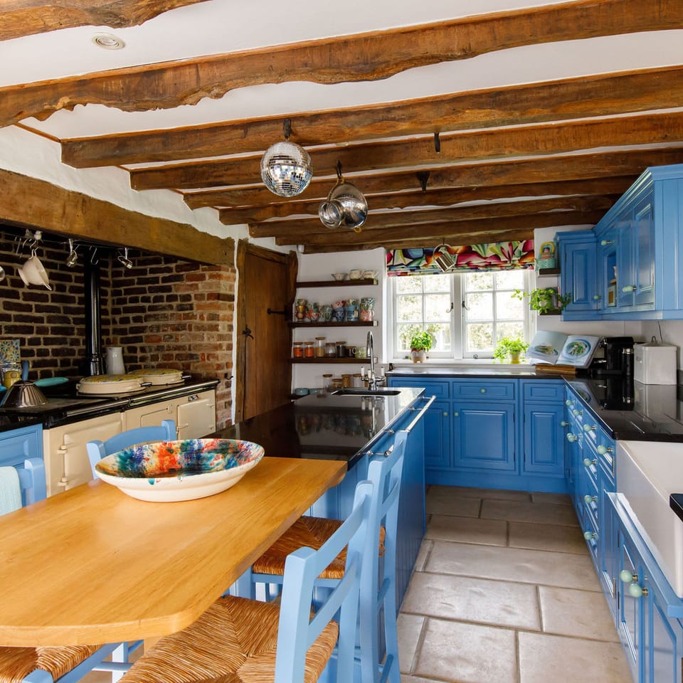 House | 5 bedrooms, Internet