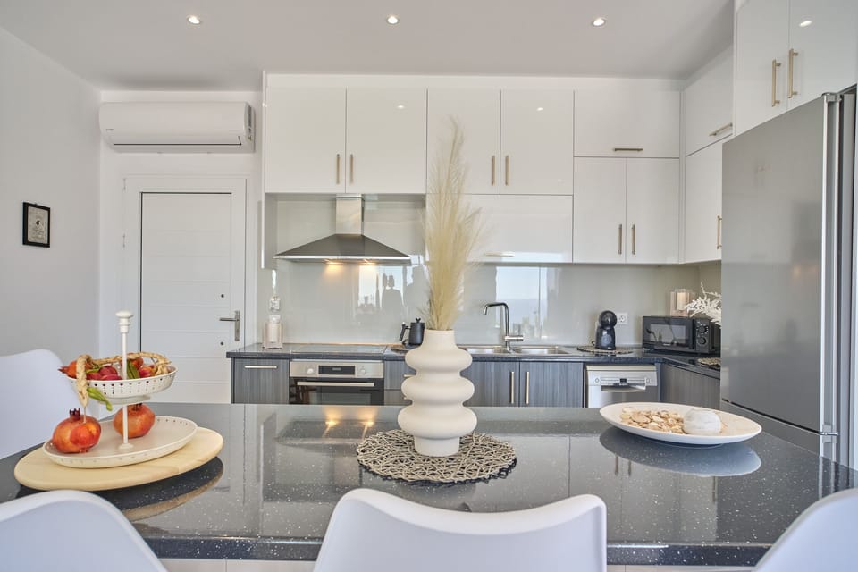 Lefkimmiatis Villa Marialena Newly Built Interior