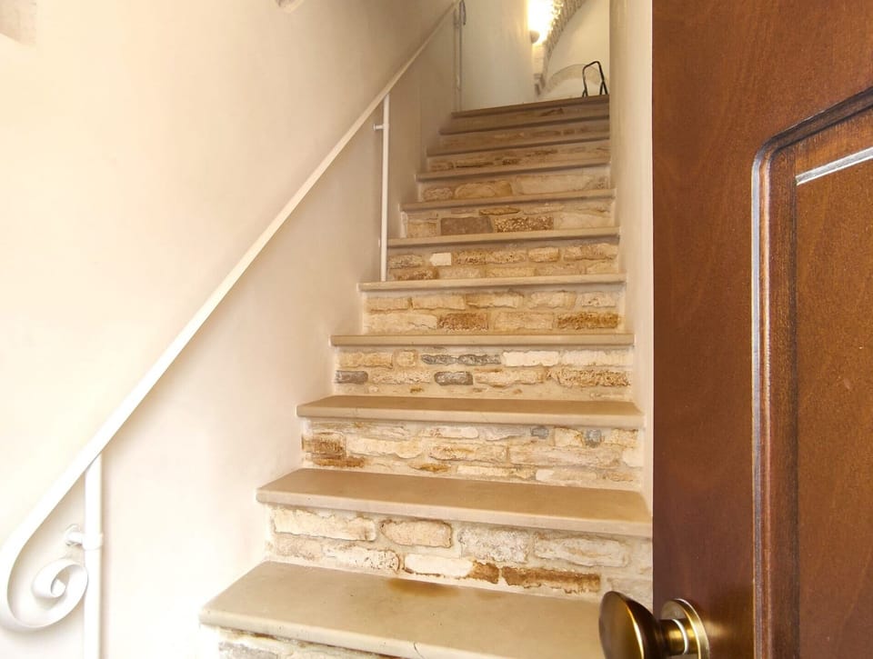 access staircase