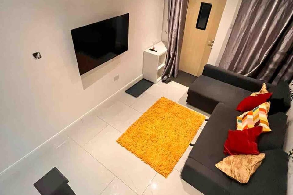 House | Living area | TV