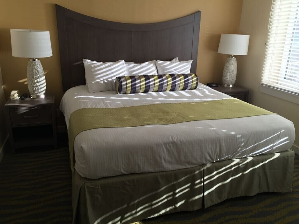 King Bed in Spacious Primary Bedroom