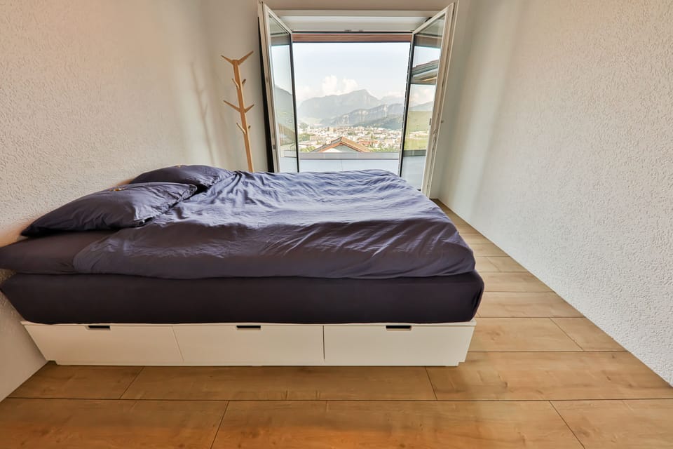 Basic Double Room, 1 King Bed (18-40 years only) | Free WiFi, bed sheets