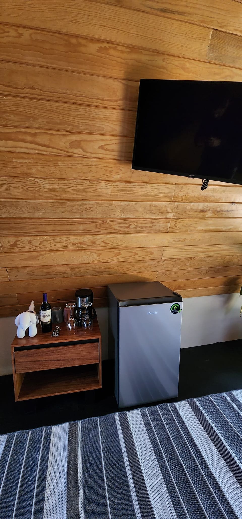 Design Cabin | 1 bedroom, WiFi (free), individually decorated