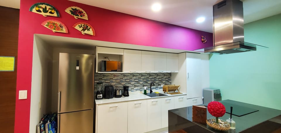 Fully equipped kitchen