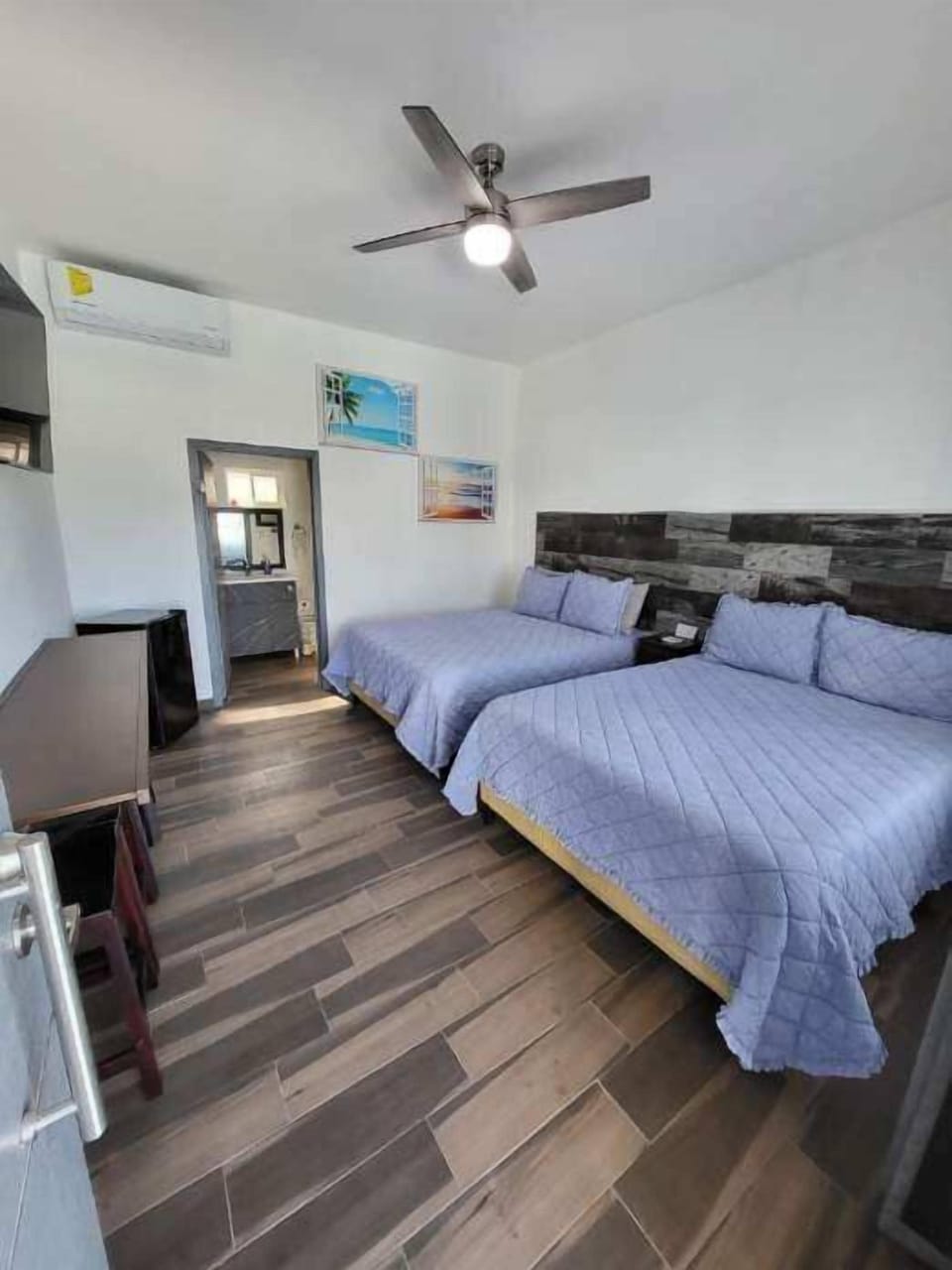 Family Single Room | Hypo-allergenic bedding, down comforters, pillowtop beds, minibar