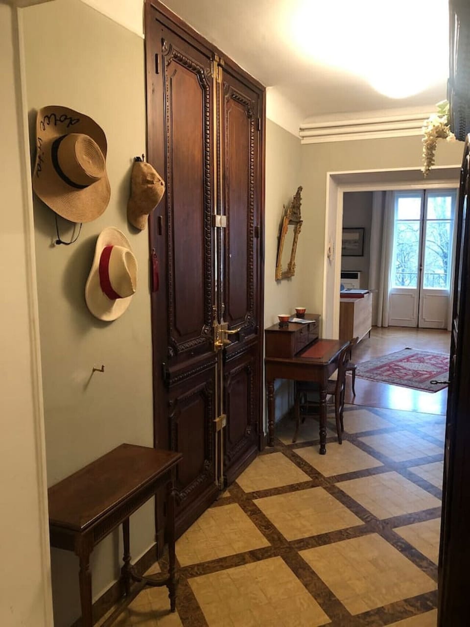 Hal d`entrée