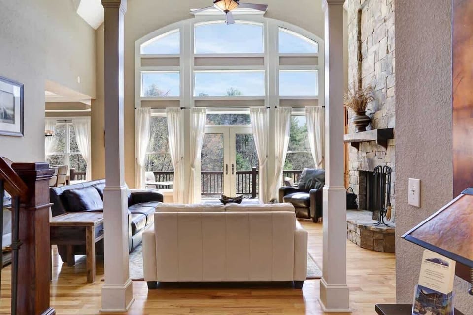 WALK-IN WOW: GET READY FOR LOTS OF PICS