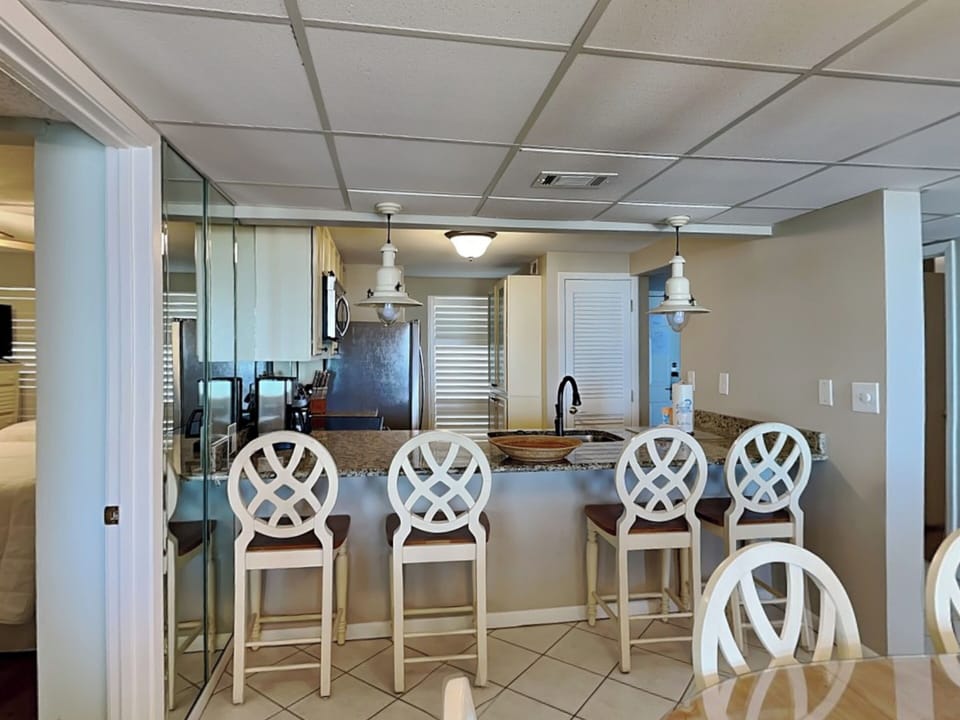 Breakfast Bar